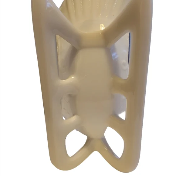 Westmoreland Milk Glass Sleigh Candy/Nut Dish - Picture 6 of 10